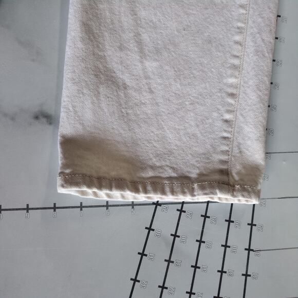 Earnest Sewn Jeans Womens 32 White Cream Skyler Distressed Stretch Preppy - Picture 8 of 8